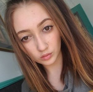 Meet your Posher, Rhiannon